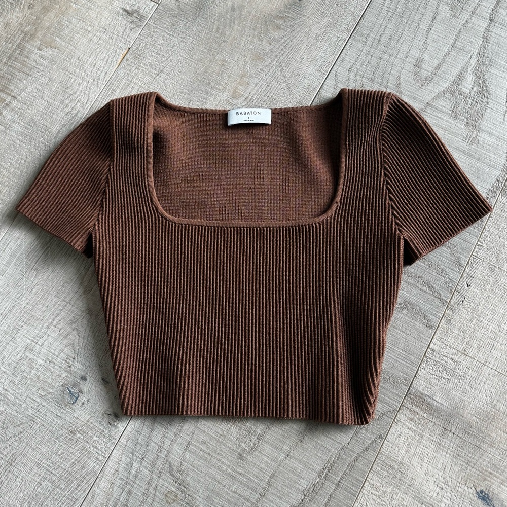 Aritzia Babaton Sculpt Knit Squareneck Top